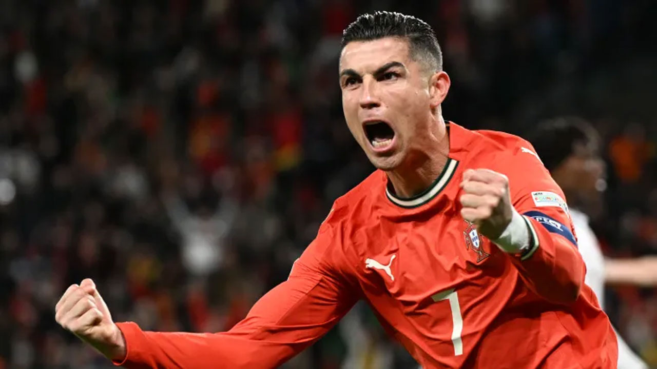 Biografi Cristiano Ronaldo Pemain Sepak Bola Terbaik di Dunia